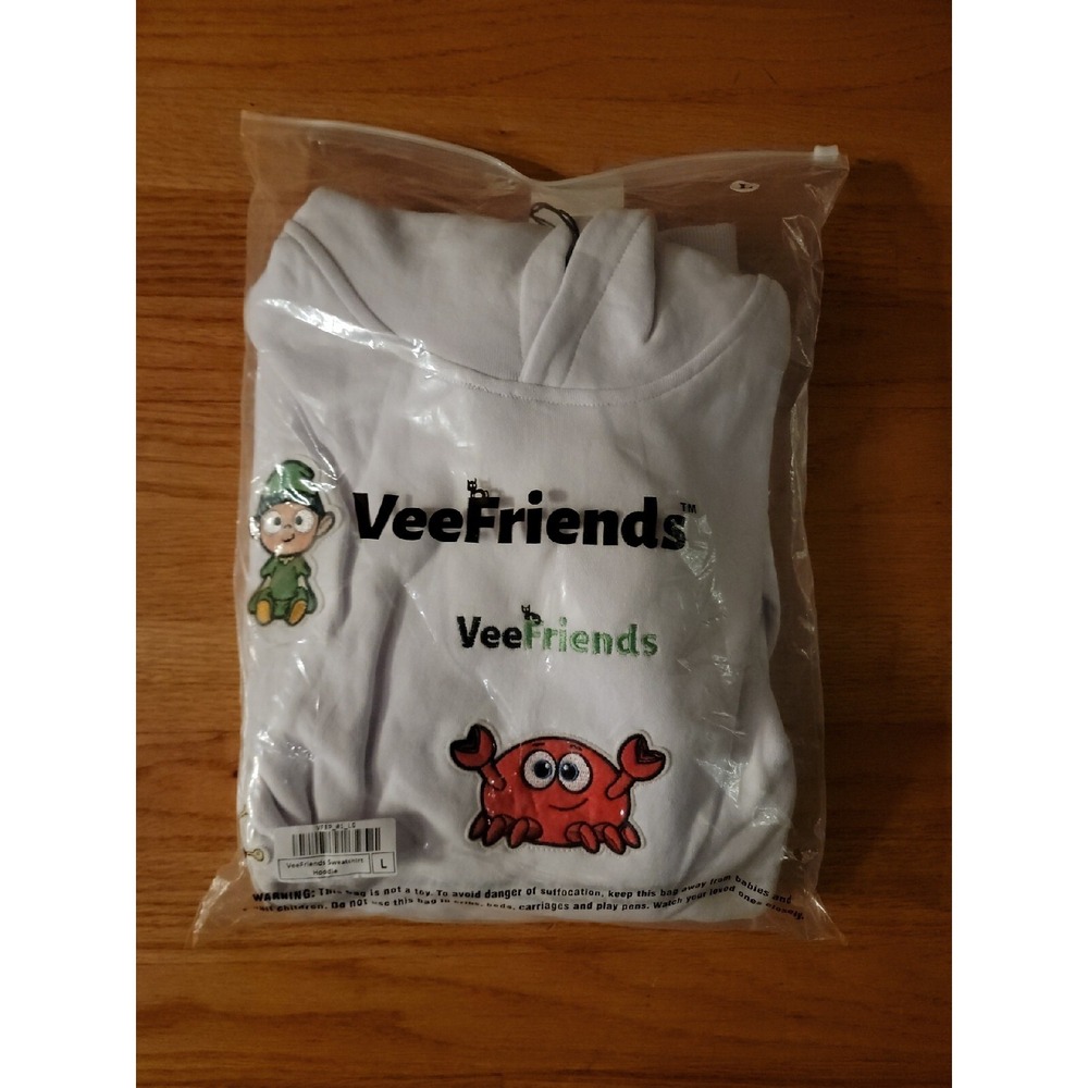 VEEFRIENDS Veecon 2023 Hoodie White New LARGE